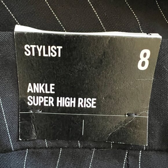 Express NEW Stylist Super High-Rise Pinstripe Ankle Pants Size 8 - Picture 13 of 15